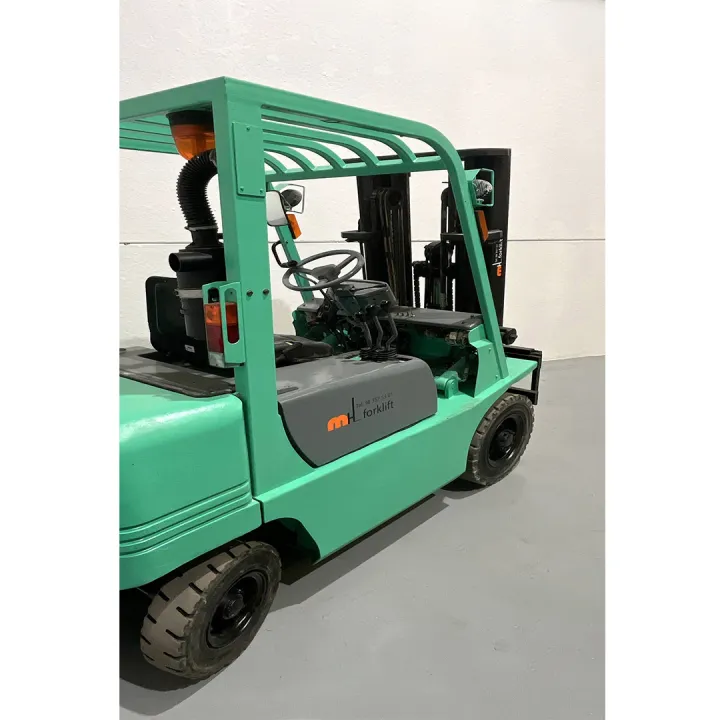 Carretilla Diésel Mitsubishi FD25NT - detalle de máquina